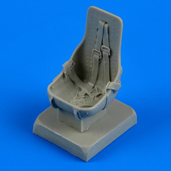 QB48611 Lavochkin La-5/La-5F/La-5FN seat with safety belts 1/48
