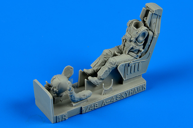 AB480078 US Navy fighter pilot EJ. seat A-4A/B/C/E/F/M 1/48
